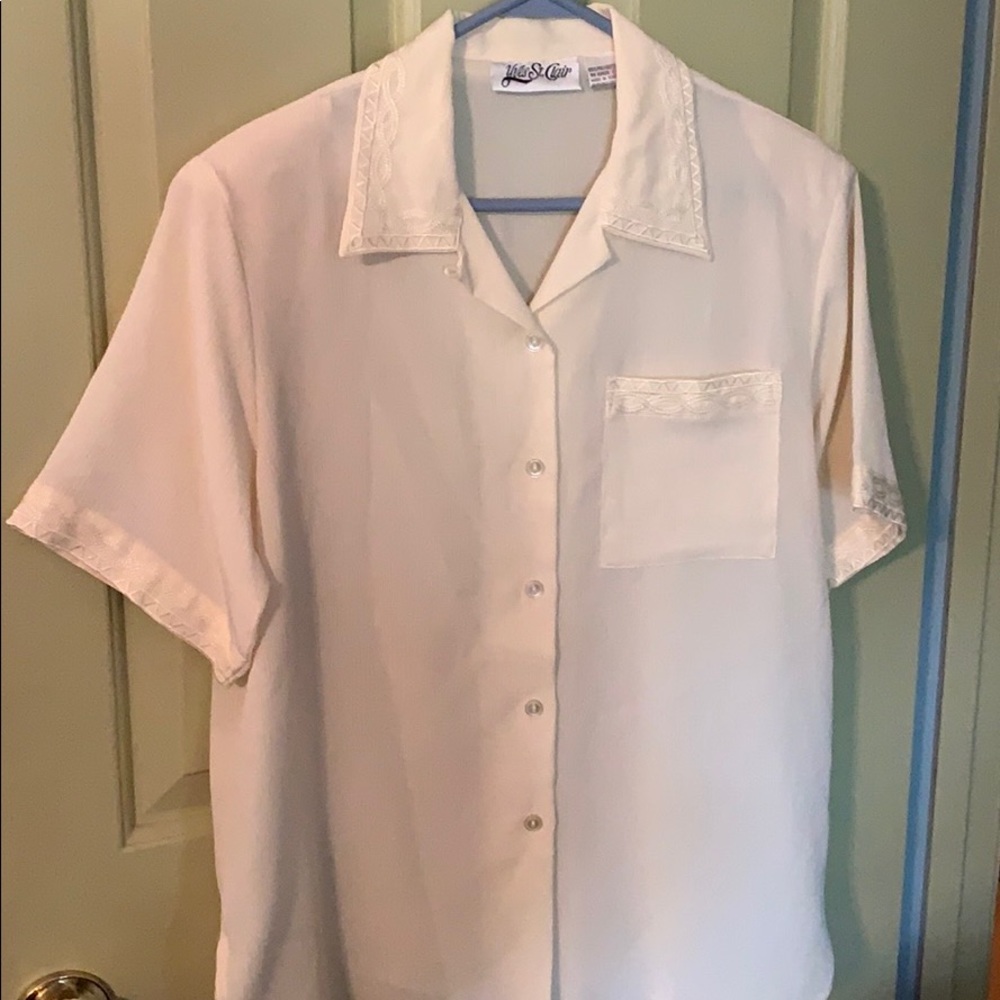 Short sleeve blouse